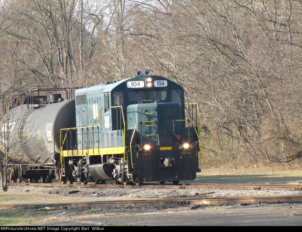 Ohio South Central Railroad (OSCR) 104